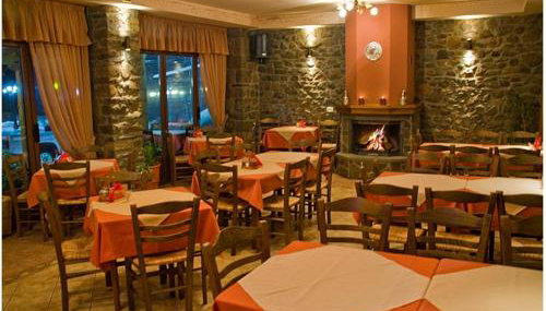 To Spiti tis Pareas - Foto 4