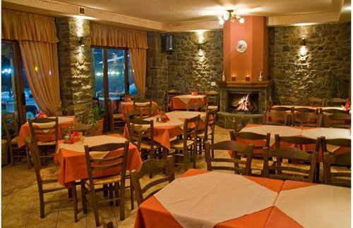 To Spiti tis Pareas - Foto 4