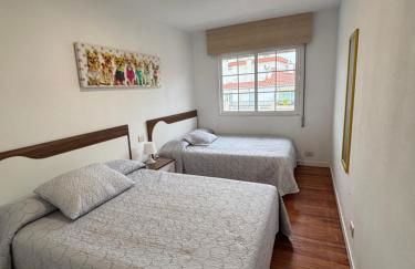 Enjoy Sanxenxo,200m Playa, Balcón Vistas Cíes, Piscina & Terraza Azotea,2 plazas Garaje, 2 Baños, Muy Luminoso, Muy Tranquilo,Muy Equipado, Céntrico - Foto 7