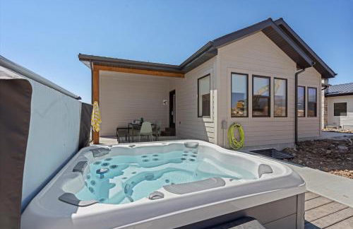 Mountain Art Retreat Ski Escape Hot Tub Games - Foto 78