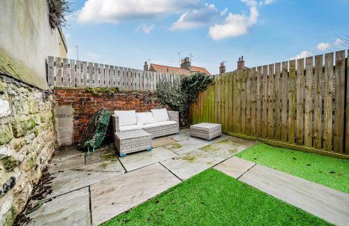 Central Filey Family Cottage for Groups with Super King Bedroom and Bunk Room - Foto 7