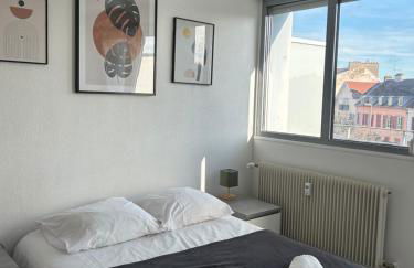 Duplex 65m2 lumineux avec vue sur le chateau 3 étoiles - Foto 12