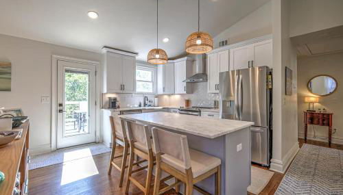 Dream Sylvan Park 4 bed 3 bath, Lush outdoor area - Foto 4