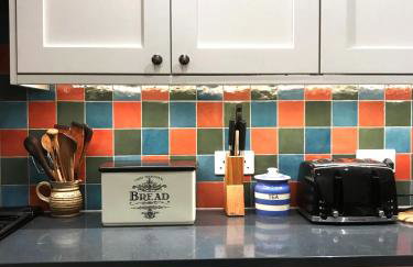 The Moorings - Just a few metres from the sea! - Photo 9