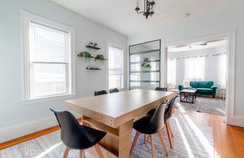 Davis SQ 4BD/Free Parking/7 Min to Harvard & MIT - Foto 3