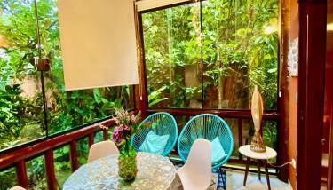 Maresias, Chalé H31 em condomínio dentro da Mata Atlântica e de frente a Entrada 18 da praia - Foto 1, Garden view