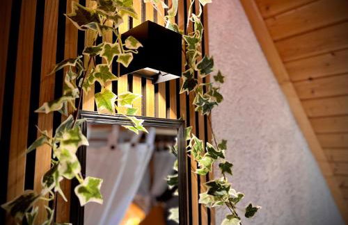 Stay by Home Deluxe Apartment WiFi-PS4-TV-Loft-Bath-Kitchen - Foto 6