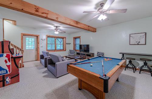 Bear Pause Cabin 3 BR/3BA Amazing view of the Lake - Foto 34