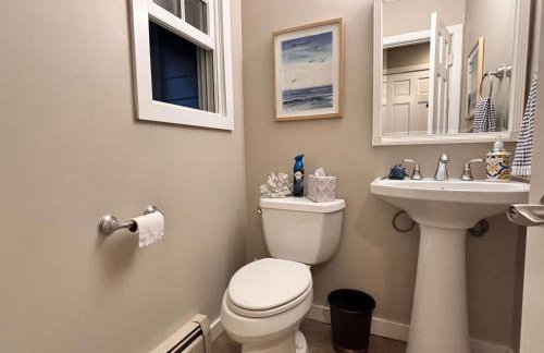 Spectacular Suttons Bay Stay - Game Room Kayaks Pizza Oven & More - Foto 49