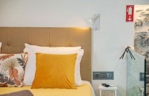 Chalé Henrique - Beachfront apartments at Calheta Beach - Foto 18