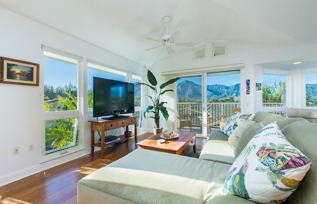 S Of Kamalii 47 3 Bedroom Home by RedAwning - Photo 2