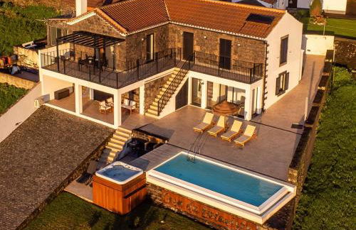 Casa da Belavista with Jacuzzi - Photo 1