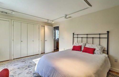 Peaceful Goshen Cottage with Screened Porch and Views! - Foto 18