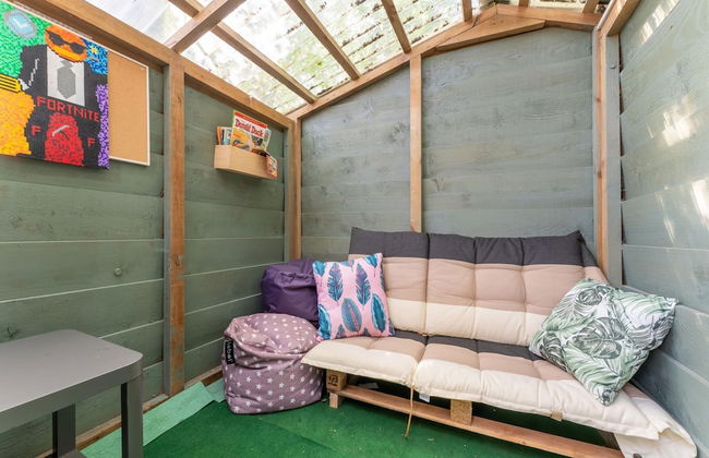 Luxury Chalet Near Ouddorp With Garden - Photo 14