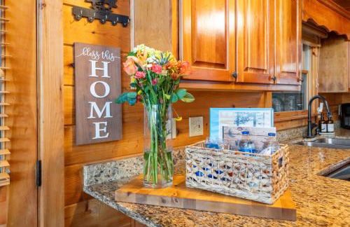 Beautiful 4BR Mountain View Cabin A Retreat for Everyone - Foto 38