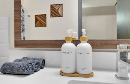 Downtown Loft- Pool -Free Parking -2026 World Cup - Foto 25