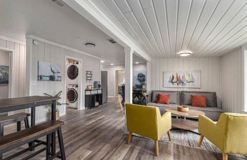 Spacious Pickleball Pines - Foto 17