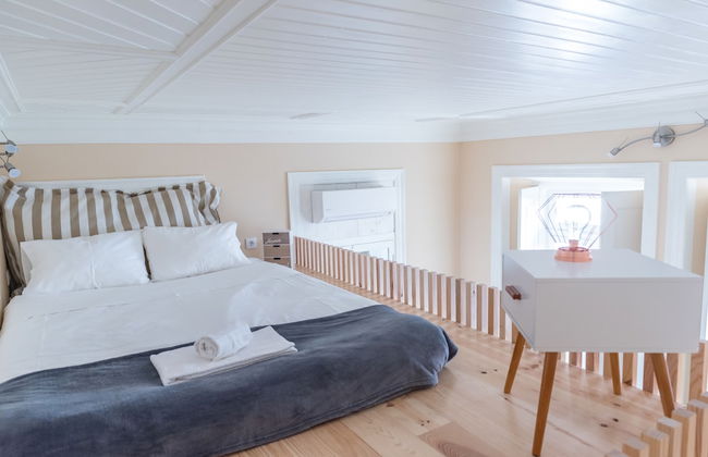 FeelCoimbra Castelo Boutique Apartments - Photo 25