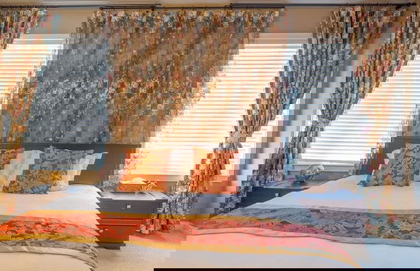 Sunny and Elegant Villa - Photo 4