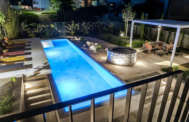 Villa Lastva is a Five Star Seafront Luxury Villa With Privite Pool - Foto 77