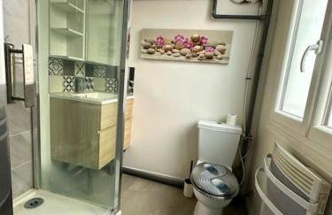 L audacieux T2 proche gare RER E - Foto 3