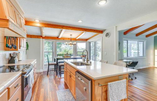 8-Acre Retreat Pool and Stunning Mt Lassen View! - Foto 11