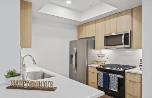 Sunset Duo 2 bedroom Charm with FREE Parking - Foto 4