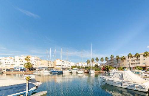 Just at the heart of the village - Foto 24