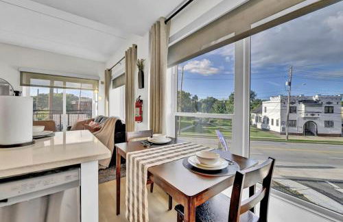 Stay in Cleveland mins to Cleveland Clinic, Hospitals, Museum, Universities & Downtown - Foto 25