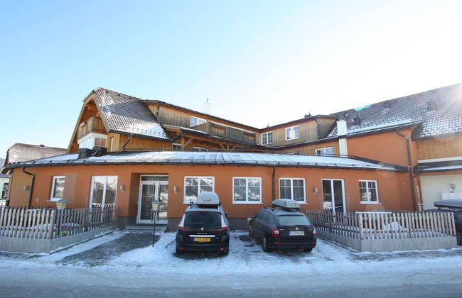 Apartment in Lungau Near Ski Slopes - Foto 1