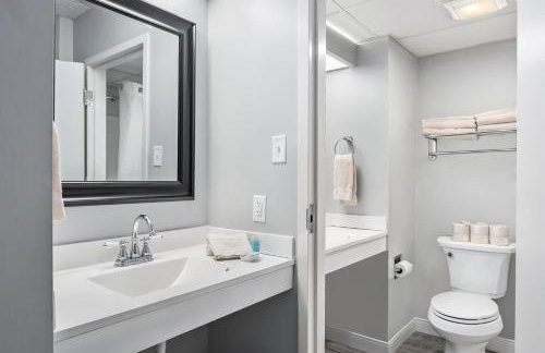 First Floor Standard Deluxe King - Foto 11