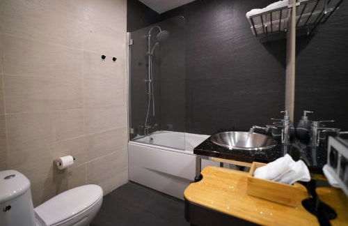 Efímera House Madrid - Photo 33