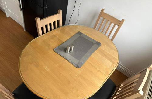 Tranquil Wolves Retreat with 4 Bedrooms - Foto 21