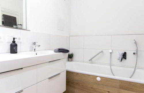 Happy Living - Apartment am Bodensee mit Billard & Balkon - Foto 20