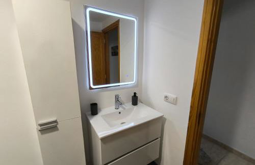 AR Home - Apartamento de 3 dormitorios con ascensor en Las Huesas, Telde - Foto 32