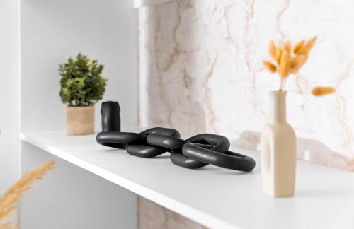 Stylish 3 Bedroom House - Garden - Pool Table - Parking 165M - Foto 33