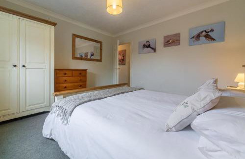 Saltmarshes - Photo 20