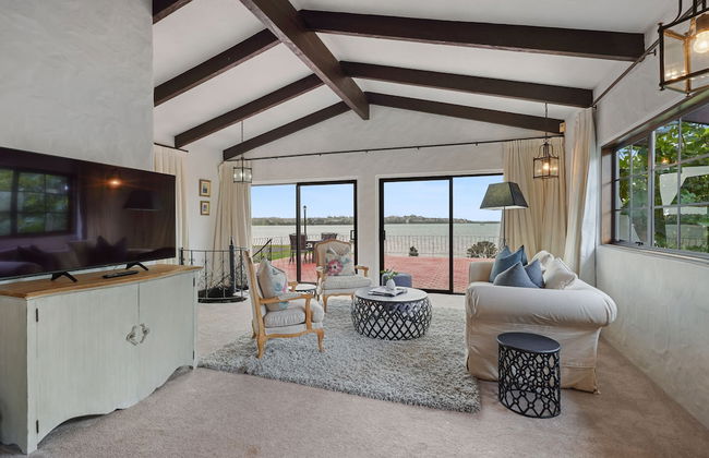 Magnificent Beachfront Mansion - Pool - Foto 42