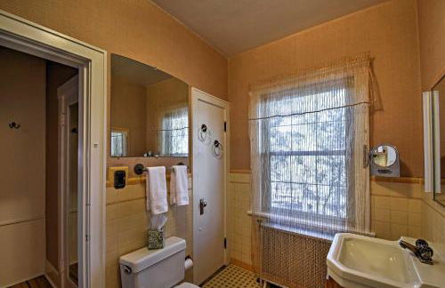 Inviting Colorado Springs House with Spacious Deck! - Foto 34