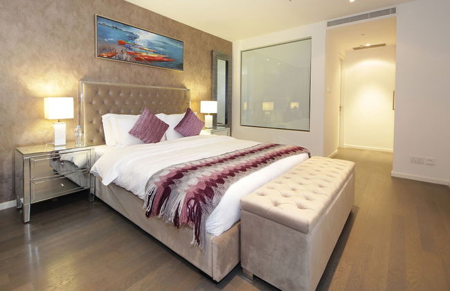 1 Bedroom Apartment in D1 Tower - Photo 1