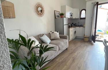 Maison 2 chambres, clim, extérieur barbecue parking gratuit - Photo 2