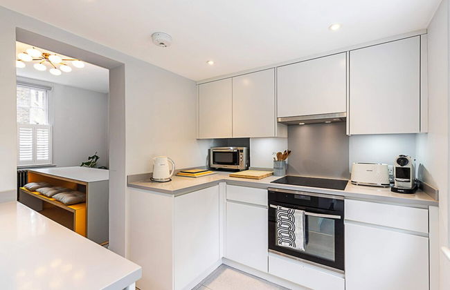 Renovated Historic Home & Garden in City Enclave - Foto 8