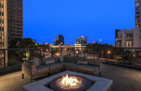 Blue Luxe-Highrise, Balcony, Year-round Pool, City View! - Foto 29