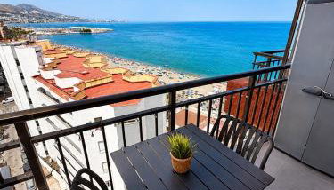Moderno en primera línea de playa - Foto 2