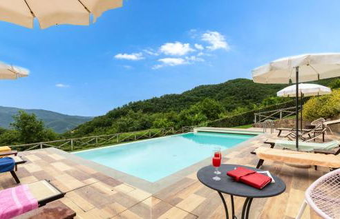 Gorgeous Home In Castiglion Fiorentino - Foto 2