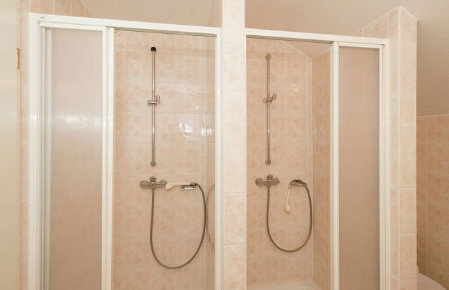 Spacious Holiday Home in Chodes With Sauna - Foto 37