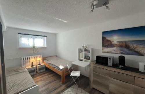 1-Raum Ferienwohnung Souterrain Niederorschel - Foto 3