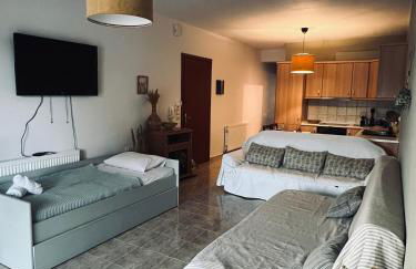 Seaesta House - Photo 1