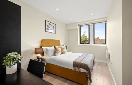 Hybrid Resi - London, Sutton, FREE on-site Car or Van parking - Foto 9