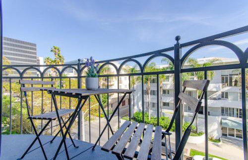 Designer Penthouse 2 Bedroom with Balcony Beverly Hills Adjacent - Foto 11